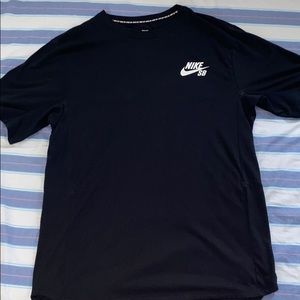 Nike SB Skyline T Shirt